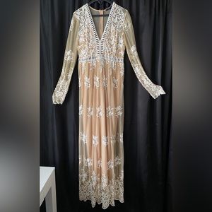 Nude long dress with lace details